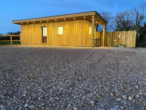 Toilets and Showers at Pointer Farm 