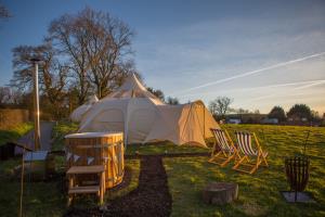 Tent 2 at Tone Valley View Glamping